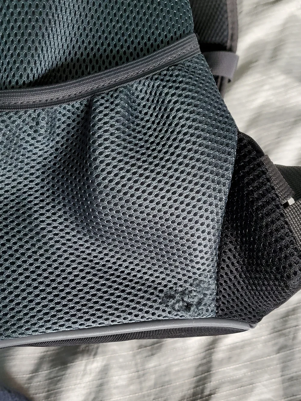 N/A across pockets